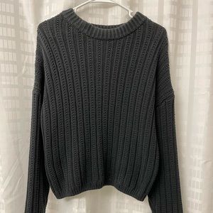 Universal Threads Sweater